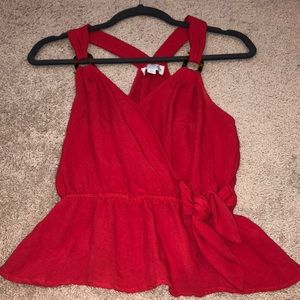 Red Tank. Tortoise loops. Tie on side.